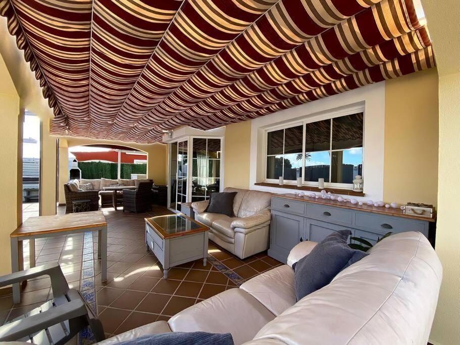Comfortable Family House With Pool And Jacuzzi كوستا دي أنتيجوا المظهر الخارجي الصورة