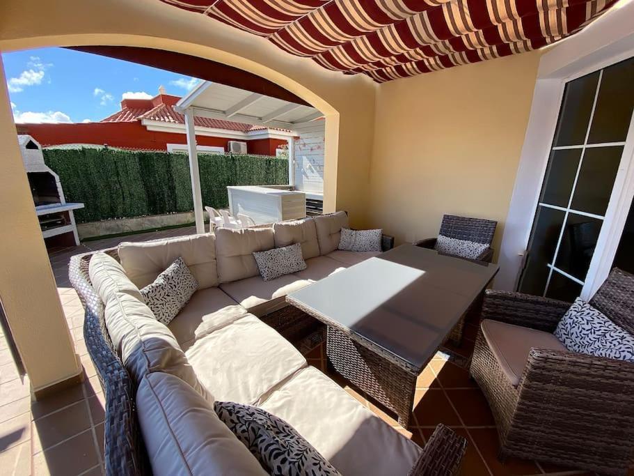 Comfortable Family House With Pool And Jacuzzi كوستا دي أنتيجوا المظهر الخارجي الصورة